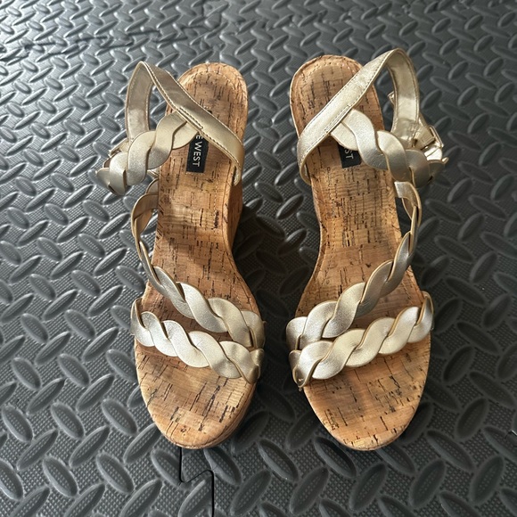 Nine West Cork Wedge Golden Strappy Sandals - Picture 6 of 6